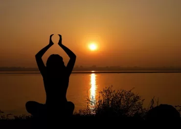 Identify & Challenge Stressful Thoughts: CBT Strategies for Overthinking